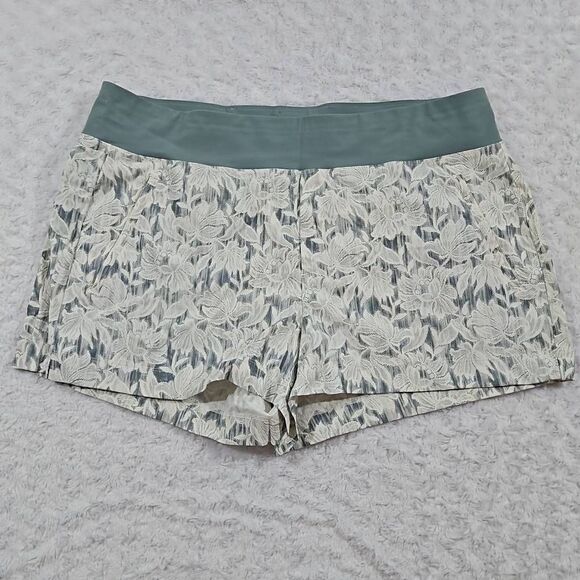 Athleta Trekkie North short women's size 20 Green Lacey #988235 New Without Tags - Picture 1 of 11